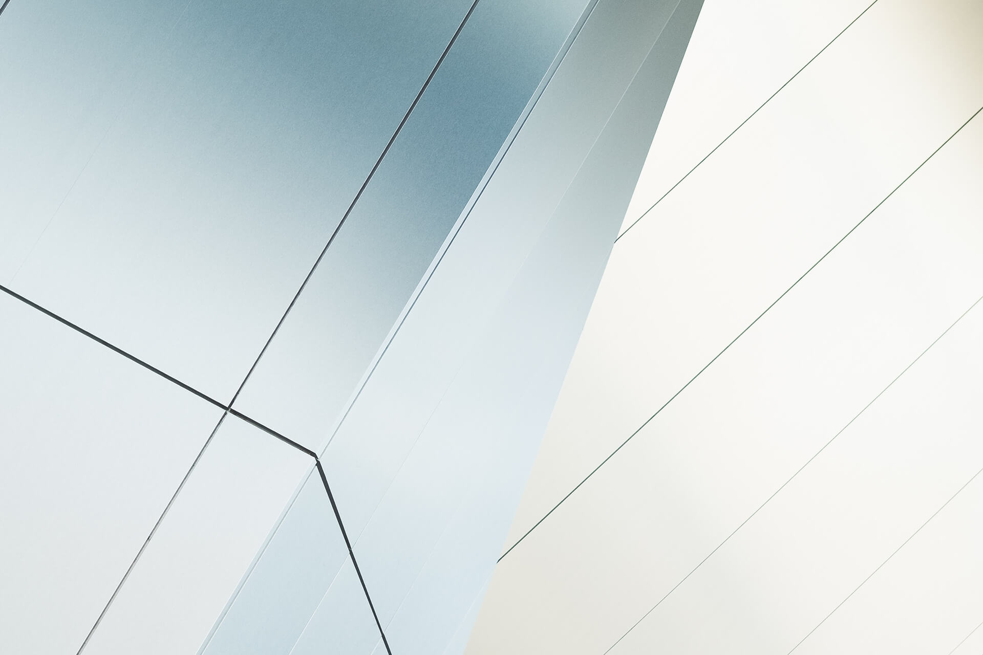 Posture Sense Smart Mirror - AI-Powered Posture Correction by Vedaang Sharma